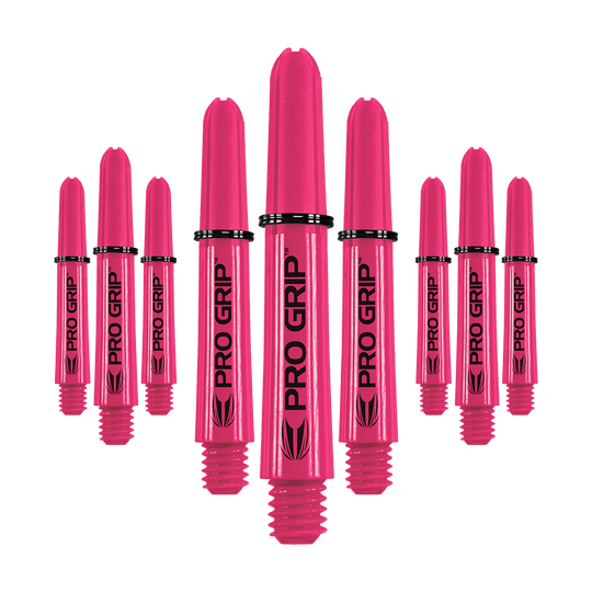 Target Pro Grip Shafts - 3 Sets - Pink Das Bild zeigt neun pinkfarbene Dartschäfte mit der Aufschrift "PRO GRIP". Sie sind in drei Gruppen nebeneinander angeordnet.