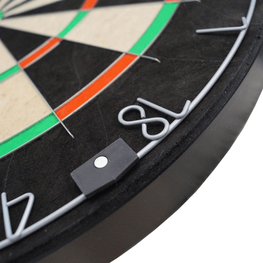 Karella Dartboard BullOut Set inkl. 2 Satz Steeldarts Karella Dartboard BullOut Set inkl. 2 Satz Steeldarts