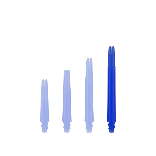 Auf dem Bild sind vier blaue gerade Dartschäfte in unterschiedlichen Längen zu sehen. Sie stehen nebeneinander aufrecht und haben ein Schraubgewinde am unteren Ende.