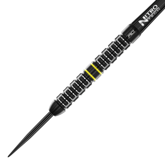 Dardos de acero paralelos Red Dragon Astraeus Q4X Der Red Dragon Astraeus Q4X Parallel Steeldart hat ein schwarzes, geriffeltes Design mit silbernen und gelben Akzenten. Er wirkt hochwertig verarbeitet und ist für präzises Werfen ausgelegt.