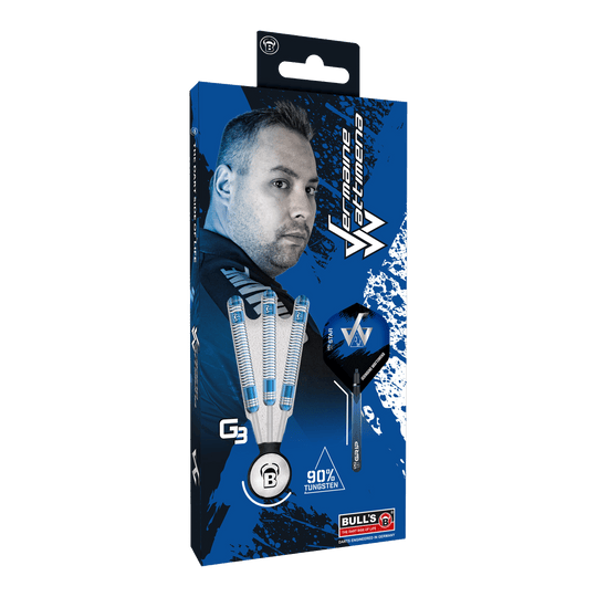 Bulls Jermaine Wattimena Generacja 3 stalowe lotki Die Verpackung zeigt die Bulls Jermaine Wattimena Generation 3 Steeldarts mit 90% Tungsten. Auf der Vorderseite ist ein Bild von Jermaine Wattimena und die drei Darts abgebildet.