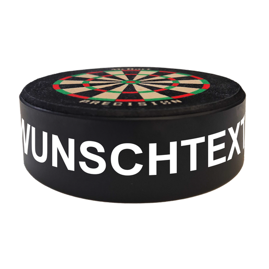 McDart Precision Mini Dartboard mit Wunschtext Dieses Bild zeigt ein Produktbild mit dem Dateinamen 765_McDart_Mini_Precision_Dartboard_Darthalter_2_Arial. Das genaue Produkt ist nicht angegeben.