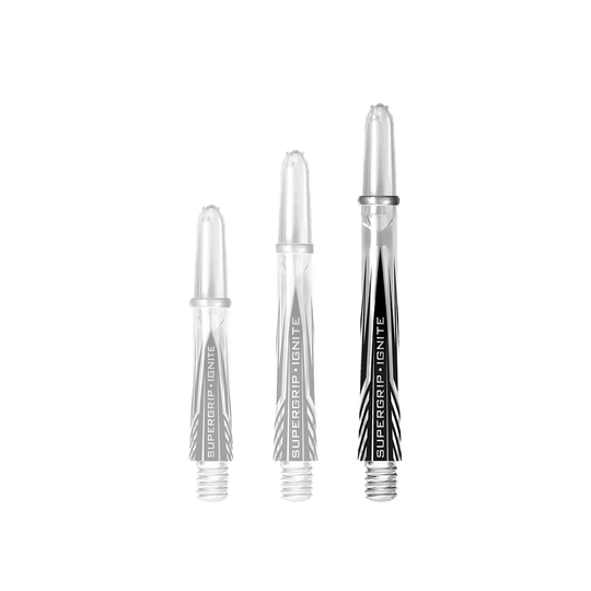 HR394_Harrows_Supergrip_Ignite_Shafts_Clear_47mm_1 Auf dem Bild sind drei klare Harrows Supergrip Ignite Shafts in verschiedenen Längen zu sehen. Sie haben ein durchsichtiges Design mit schwarzem Aufdruck und silbernem Kopf.