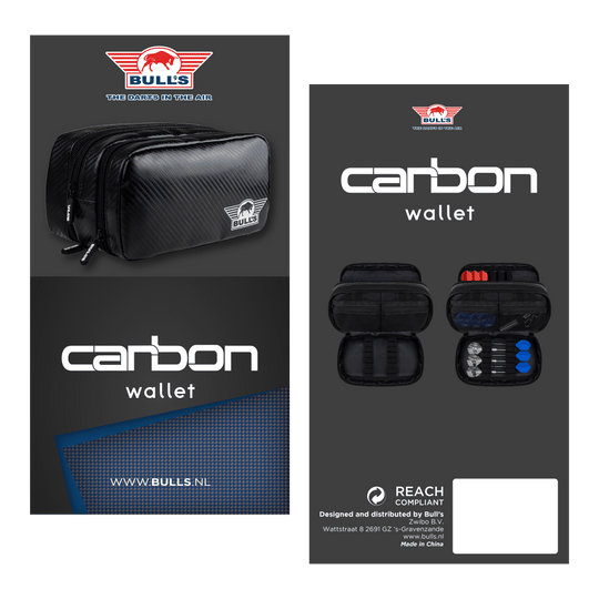Auf dem Foto ist das Bulls NL Carbon Wallet zu sehen. Es handelt sich um ein hochwertiges Dart-Accessoire zur Aufbewahrung.