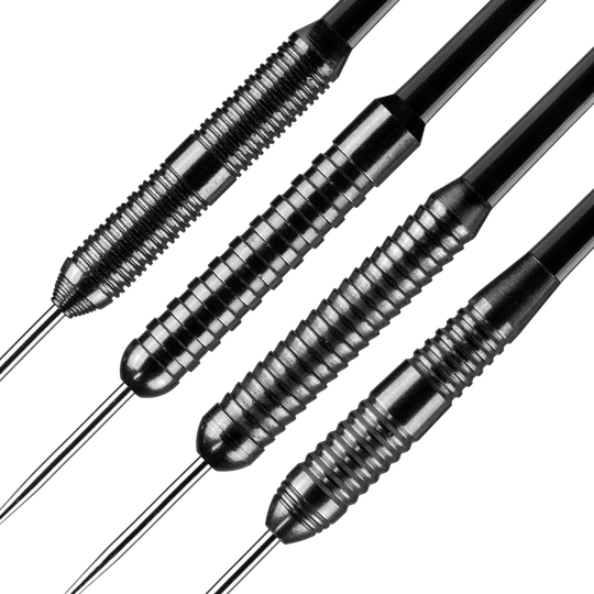 Bulls NL Bundle Of Steel - 4 Sets Brass Steeldarts Das Bild stellt die Bulls NL Bundle Of Steel - 4 Sets Brass Steeldarts dar. Es werden mehrere Steeldarts-Sets für Einsteiger präsentiert.