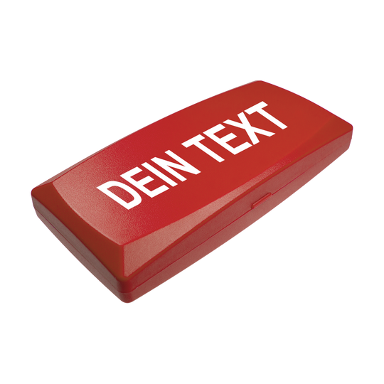 MD-ABS-Rot_W_Bedruckte_ABS_Box_Wunschtext_Rot_1cUmXkp4UJtvNn Auf dem Bild ist eine rote Kunststoffbox zu sehen. Auf der Box steht in weißen Buchstaben "DEIN TEXT".