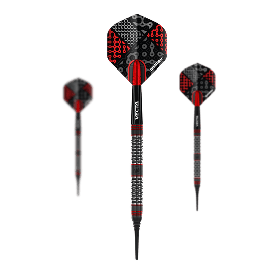 Dardos blandos Winmau Cypher - 20 g Das Bild zeigt drei Winmau Cypher Softdarts mit einem Gewicht von 20 Gramm. Die Darts haben ein auffälliges Design in Schwarz und Rot mit strukturiertem Griff.