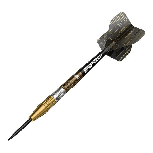 Šipky GOAT Ceremony z wolframové oceli Der GOAT Ceremony Tungsten Steeldart ist ein hochwertiger Dartpfeil mit goldenen und silbernen Elementen. Auf dem Schaft steht das Wort "GRIPTECH" und die Flights sind schwarz mit goldenen Linien gestaltet.