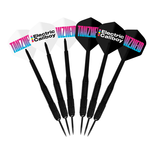 Ensemble cible de fléchettes en acier Electric Callboy Tanzneid et son contour Abgebildet ist das Electric Callboy Tanzneid Steeldartboard und Surround Bundle. Es handelt sich um ein Komplettset für Darts.