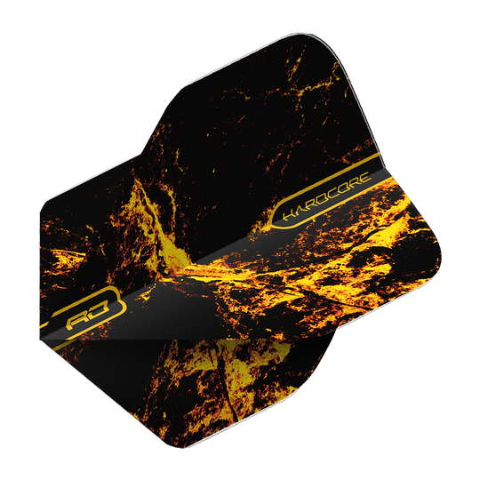 TF6634_Red_Dragon_Hardcore_Radical_Golden_Strike_Standard_Flights_2AFDAK6hntDCpK Das Bild zeigt ein Dart-Flight mit einem auffälligen, goldgelben und schwarzen Design. Auf dem Flight stehen die Wörter "HARDCORE" und "RD" in gelber Schrift.