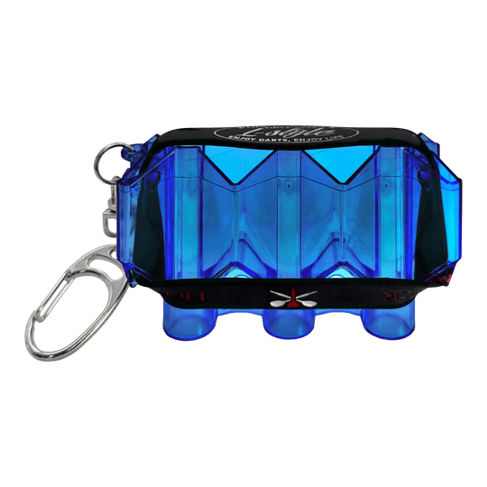 Auf dem Bild ist ein Produkt mit dem Dateinamen LSF3106_LStyle_Krystal_Flight-Case_SP_Blau_1 abgebildet. Wahrscheinlich handelt es sich um ein blaues Flight-Case für Dartflights.