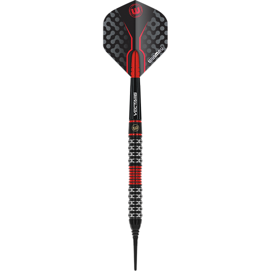 2451_Winmau_Joe_Cullen_Special_Edition_Softdarts_10ZB0FD2xjzImw Das Bild zeigt einen Winmau Joe Cullen Special Edition Softdart. Der Dart ist hauptsächlich schwarz mit roten und silbernen Akzenten gestaltet.